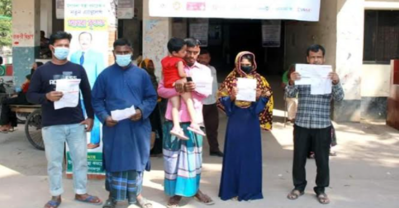 সরকারী নির্দেশনা উপেক্ষা করে ফুলবাড়ীতে ২৮ ফেব্রুয়ারী বন্ধ ছিল গণটিকা কেন্দ্র