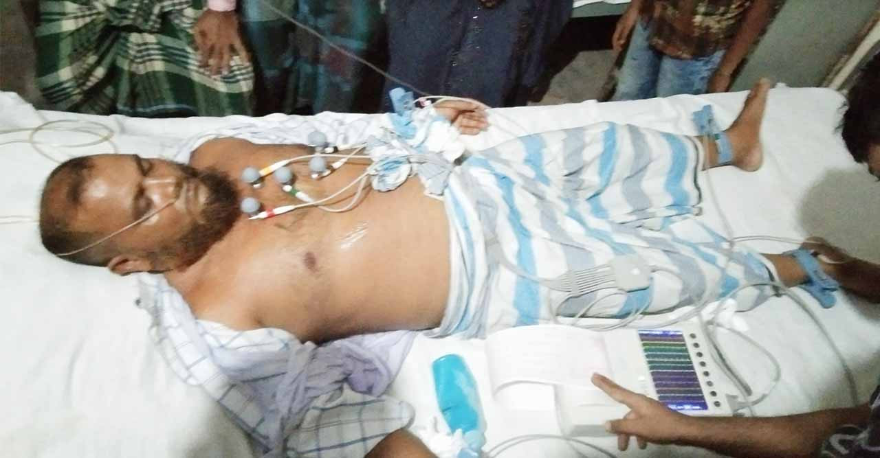 দৌলতখানে মেম্বার প্রার্থীর সমর্থকের উপর হামলা