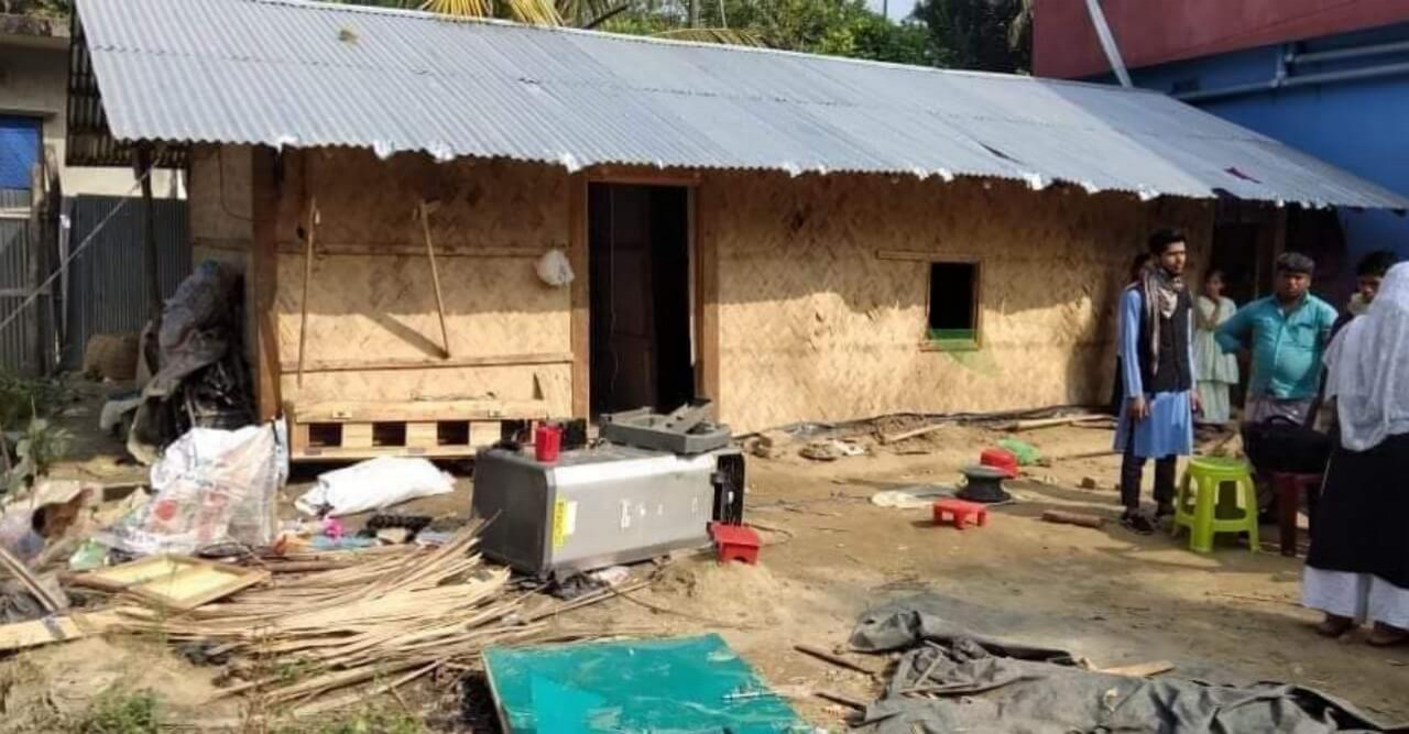 জমি সংক্রান্ত বিরোধের জেরে ২ গৃহবধুসহ ৪ মহিলাকে পিটিয়ে জখম