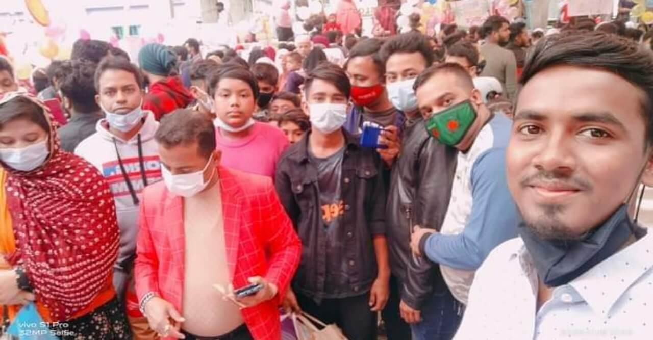 হাজী শরিয়ত উল্লাহ আদর্শ উচ্চ বিদ্যালয় কতৃক আয়োজিত পিঠা উৎসব