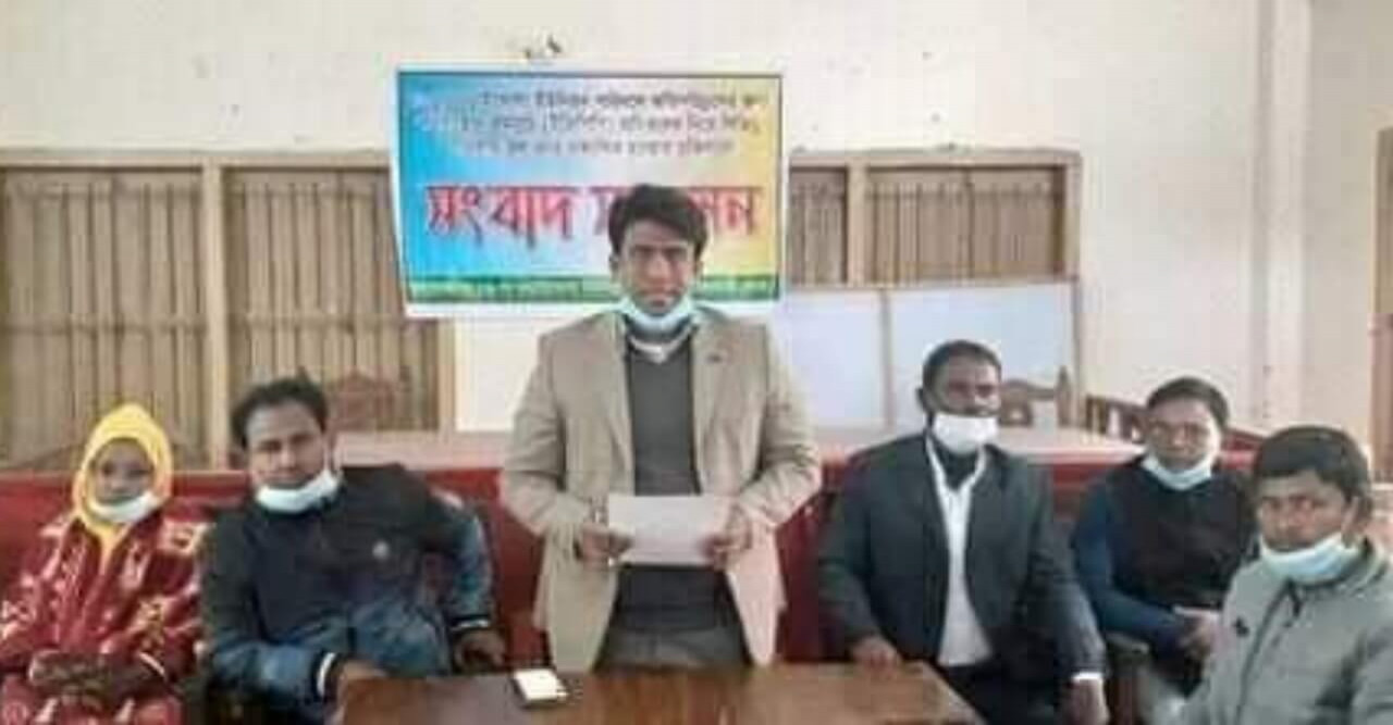 ইজিপিপি’র শ্রমিক নিয়োগের ভুল তথ্য প্রকাশের প্রতিবাদে সংবাদ সম্মেলন