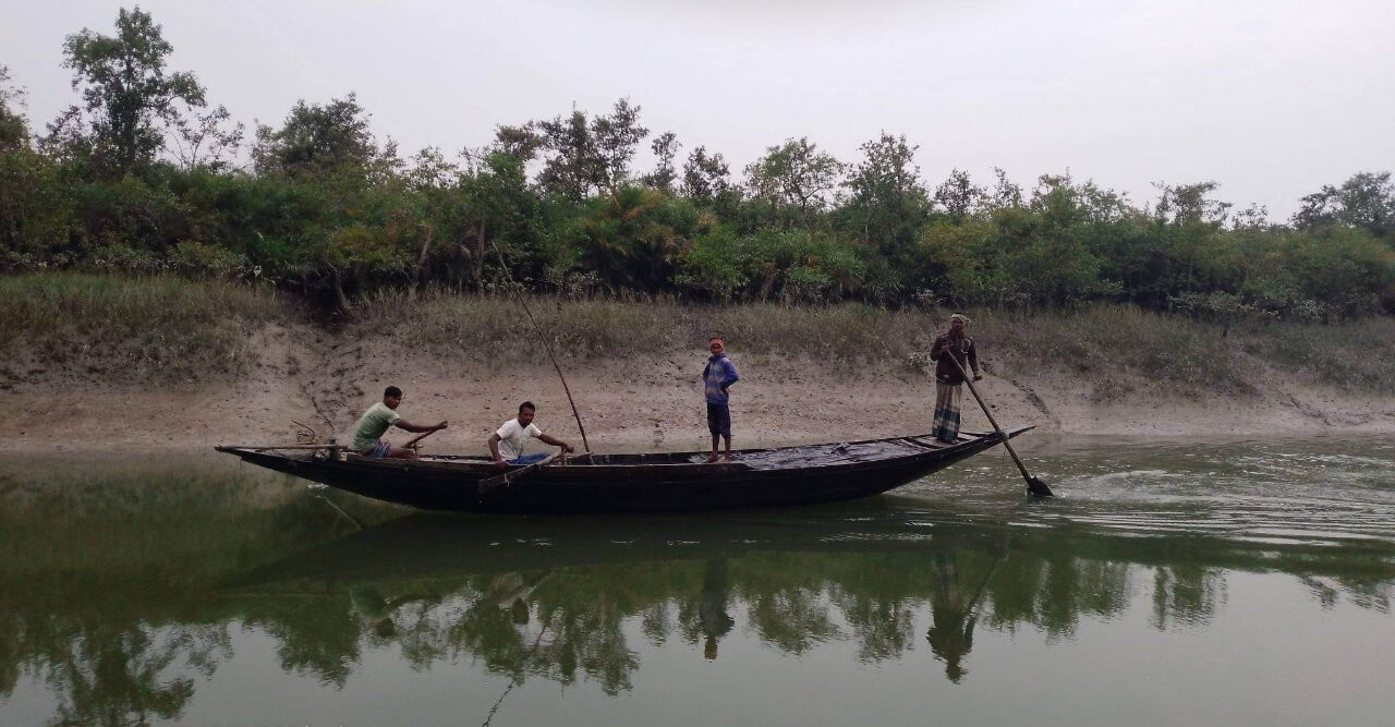 সুন্দরবন উপকূলীয় জেলেদের জীবন হাহাকারে