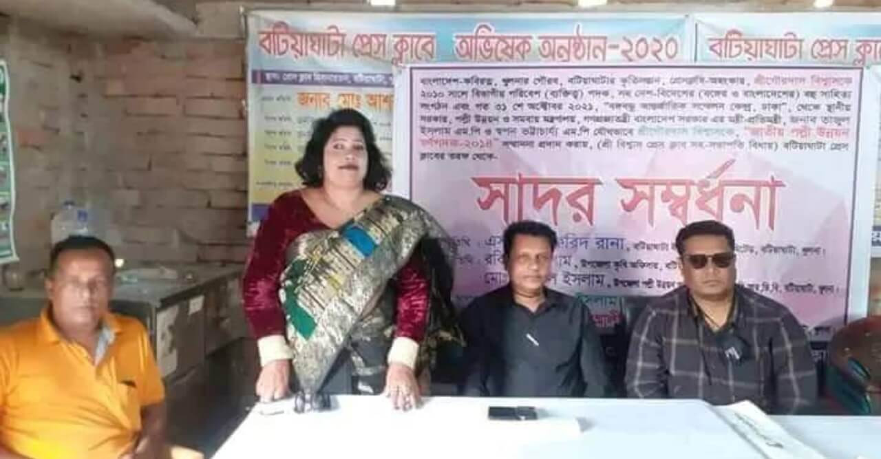 সাংবাদিকদের সঙ্গে সৌজন্য স্বাক্ষাত নিলিমা চক্রবর্তীর