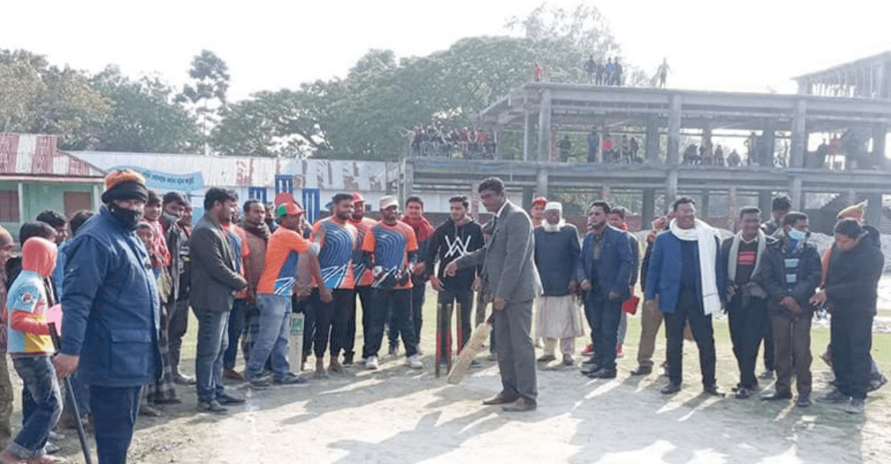 এরশাদ স্মৃতি ক্রিকেট টুর্ণামেন্টের উদ্বোধনে: এমপি শামীম