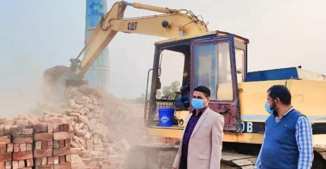 দিনাজপুরে ৯টি অবৈধ ইটভাটায় মোবাইল কোর্ট; ৪২ লক্ষ টাকা জরিমানা