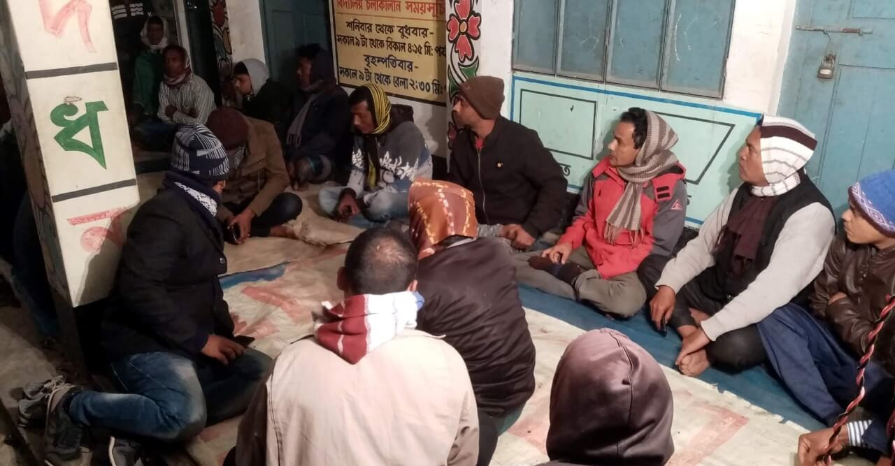 নড়াইলে জমি জোর করে নিয়ে গুম করে দেওয়ার অভিযোগ সালামের বিরুদ্ধে