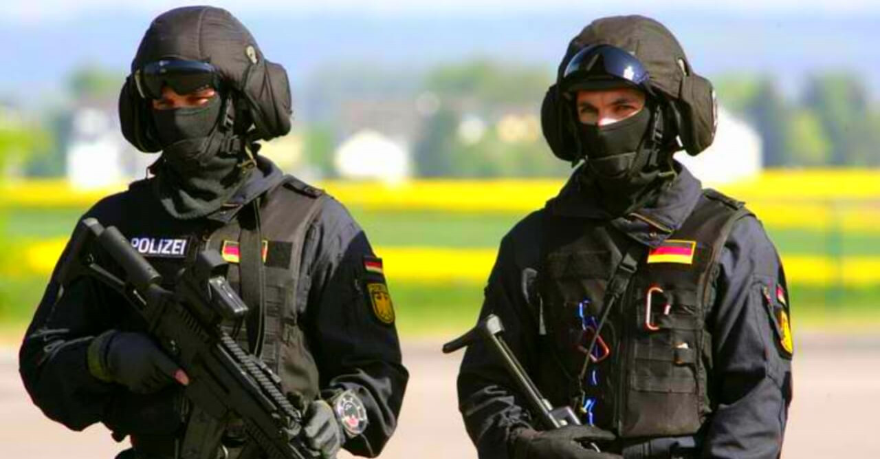 অরুন সরকারের উপর সন্ত্রাসী হামলা