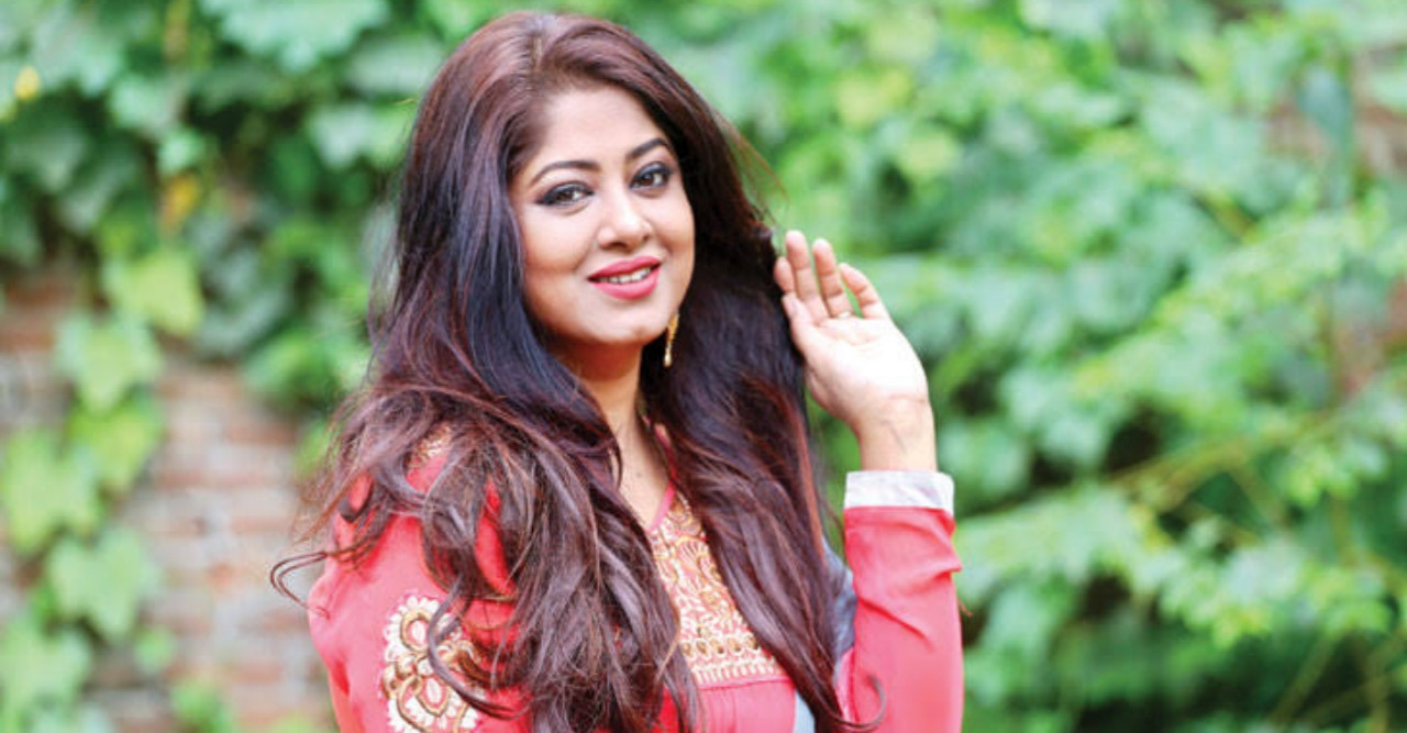 বিজ্ঞাপন দিয়ে শুটিংয়ে ফিরলেন মৌসুমী