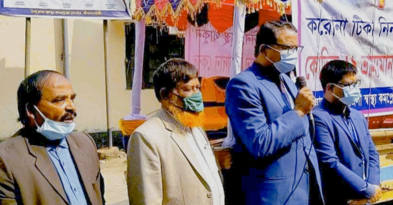 ডোমারে ভ্রাম্যমাণ টিকাদান কর্মসূচির উদ্বোধন