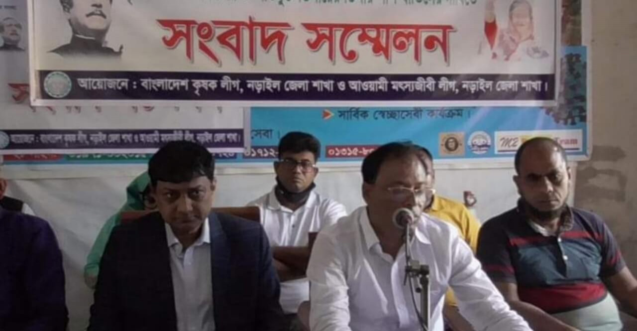 নড়াইলে কৃষক লাঞ্চিতের ঘটনায় বিচার ও ডিলারশীপ বাতিলের দাবী