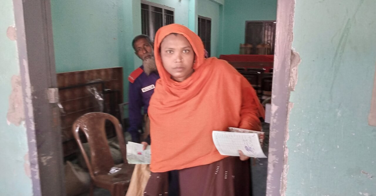 বগুড়া শেরপুর ভিজিডি চাল বিতারন