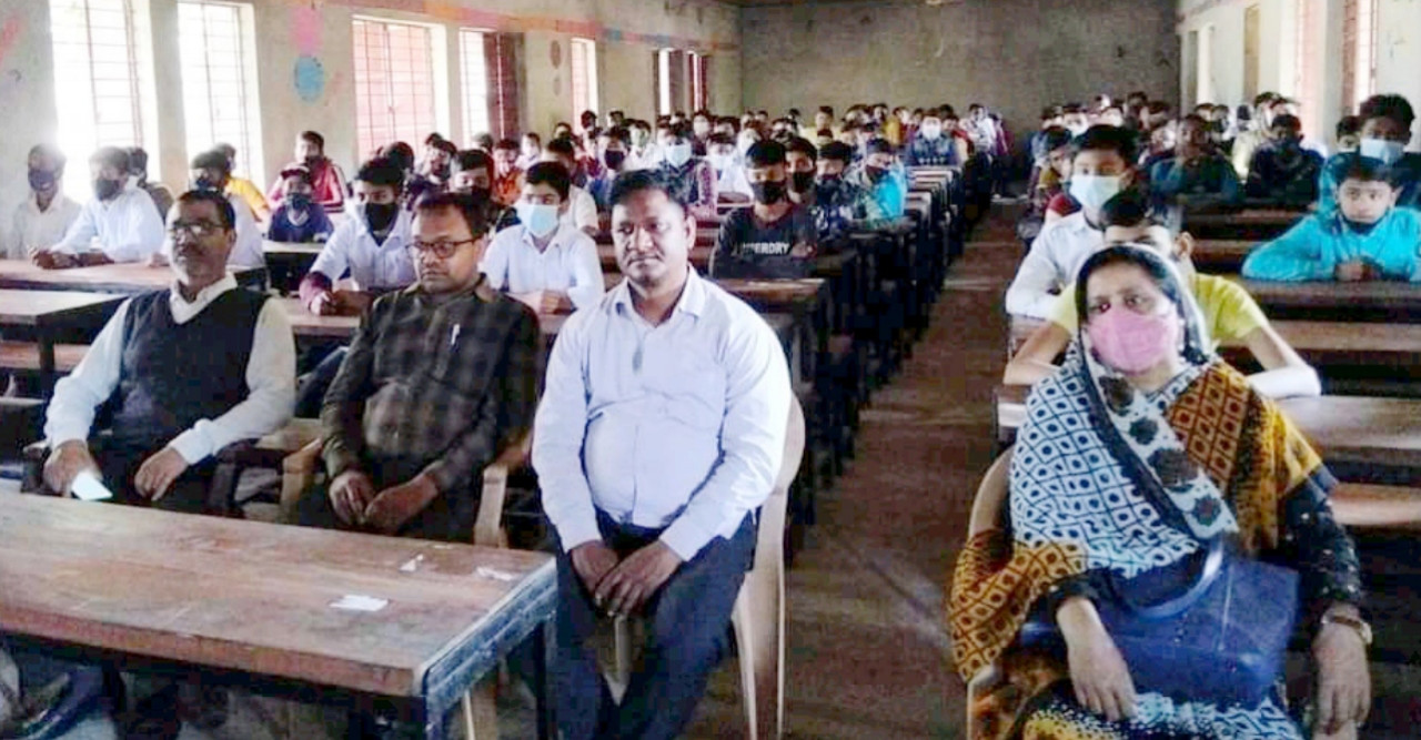 ডোমার বহুমুখী উচ্চ বিদ্যালয়ে ঐতিহাসিক ৭ই মার্চ পালিত