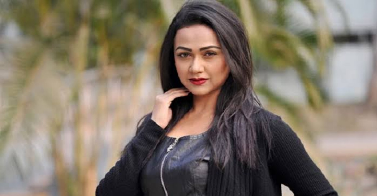 দীর্ঘদিন ধরে চিত্রনায়িকা আইরিন উধাও