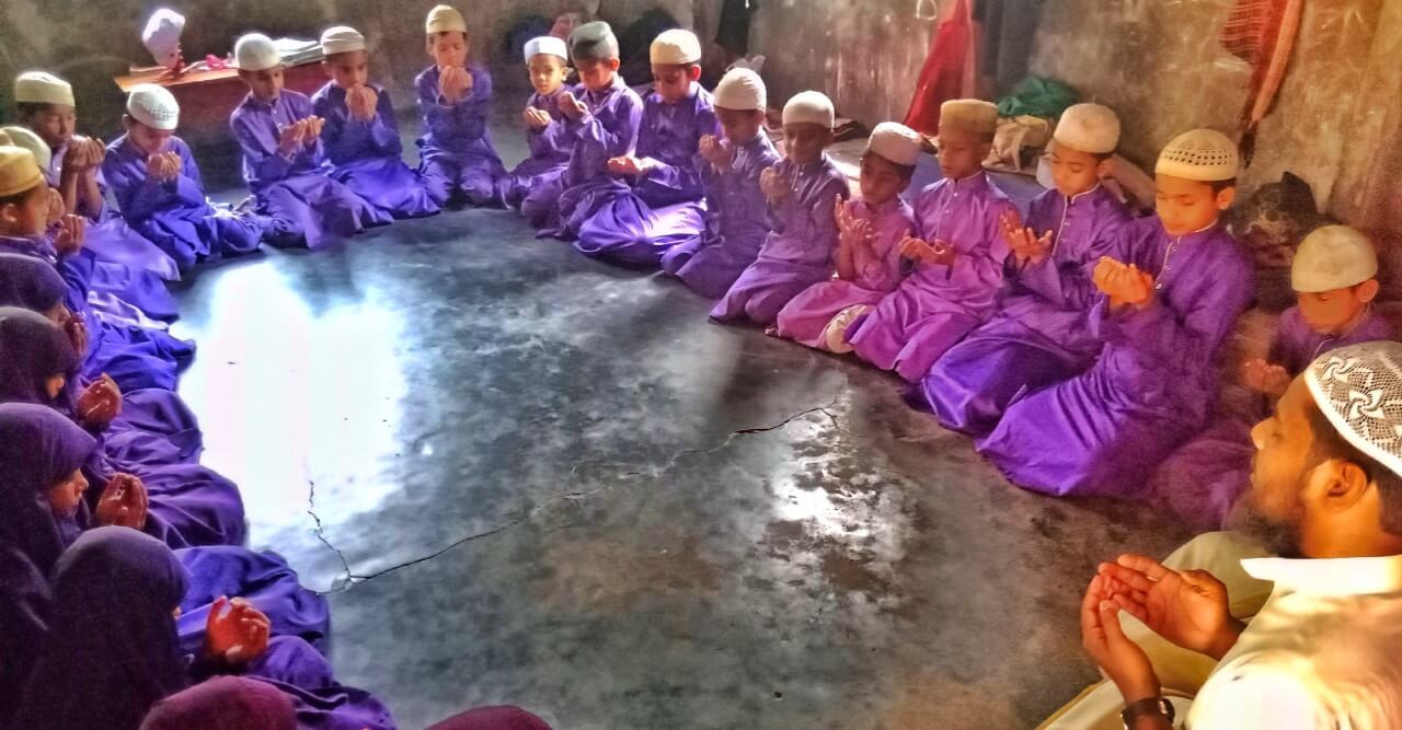 বঙ্গবন্ধুর জন্মদিনে বিশেষ দোয়া মাহফিল