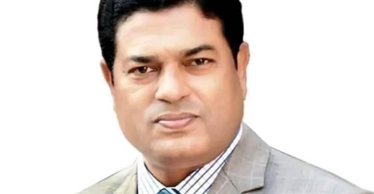 বরগুনার পৌরসভার মেয়র  সড়ক দুর্ঘটনায় গুরুত্বর আহত