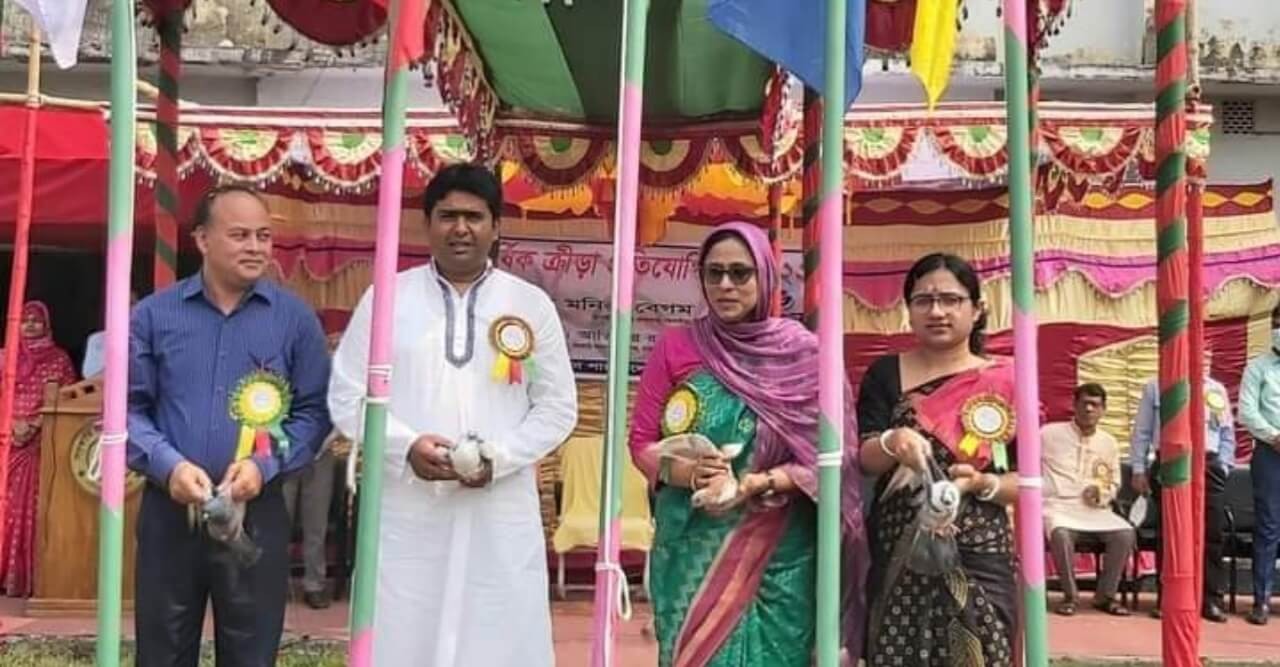 হরিণাকুণ্ডুতে সরকারি  লালন শাহ্ কলেজে বার্ষিক ক্রীড়া প্রতিযোগিতা উদ্বোধন ও পুরস্কার বিতরণ অনুষ্ঠিত