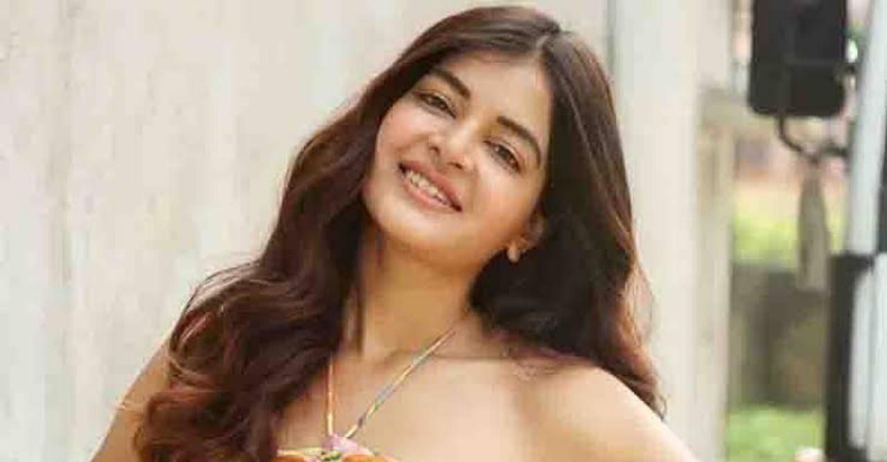 দক্ষিণী সিনেমাতে অভিনয় করতে চলেছেন মধুমিতা সরকার