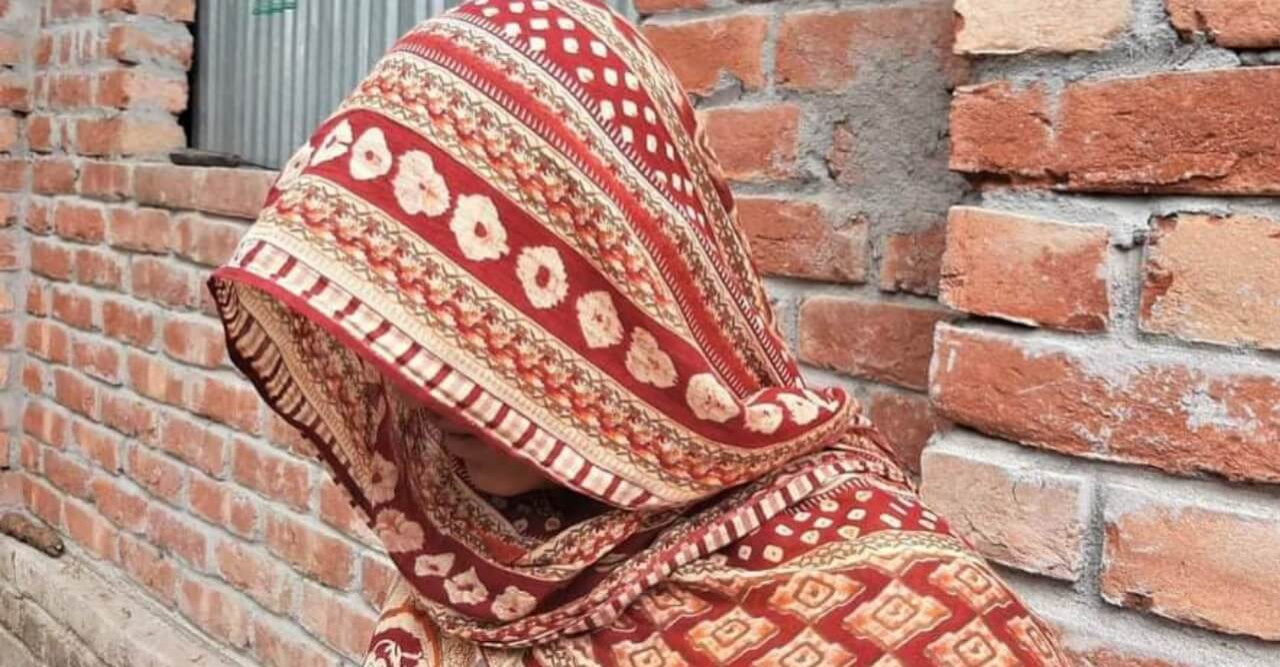 খাবারে চুল পাওয়াই স্ত্রী'র মাথা ন্যাড়া করলেন স্বামী, থানায় মামলা