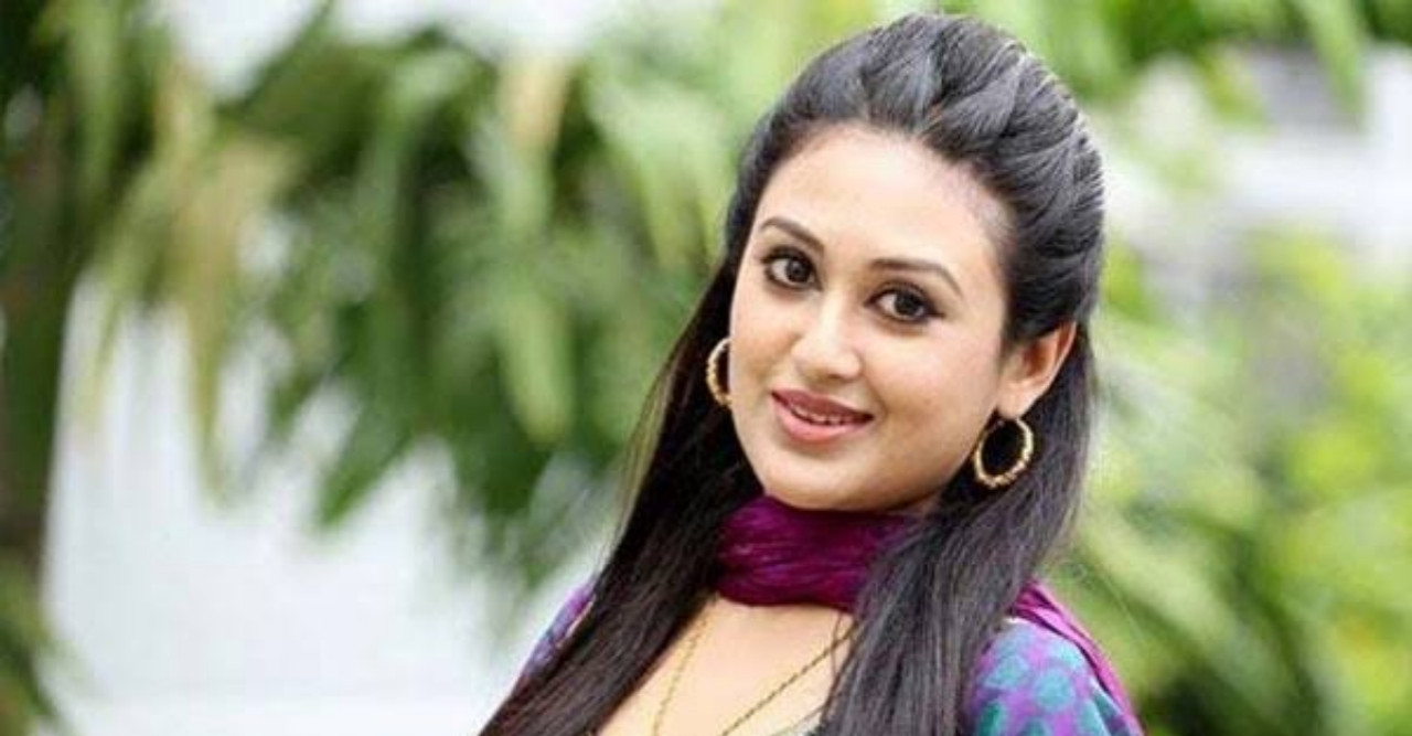 অভিনেত্রী কুসুম শিকদারের জন্মদিন আজ