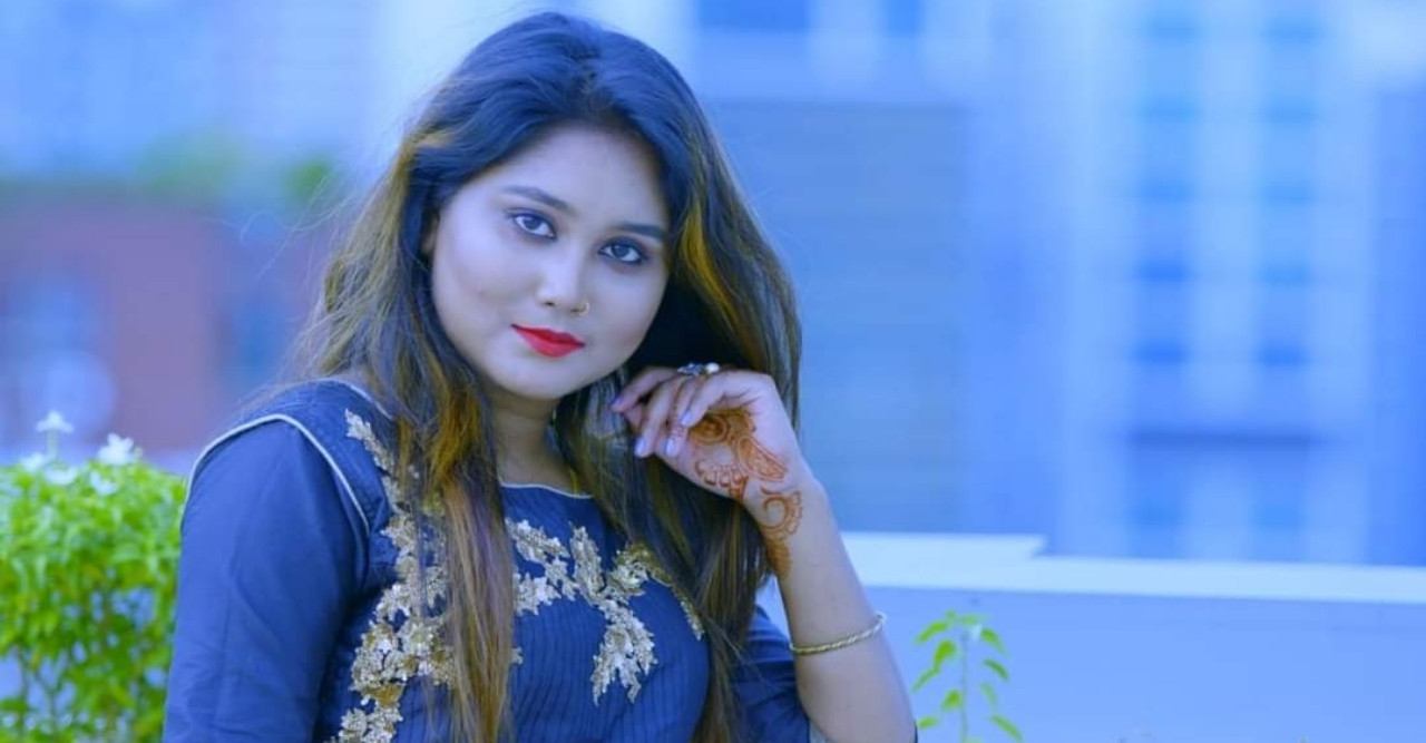 শুভ জন্মদিন কণ্ঠশিল্পী মুনিয়া মুন