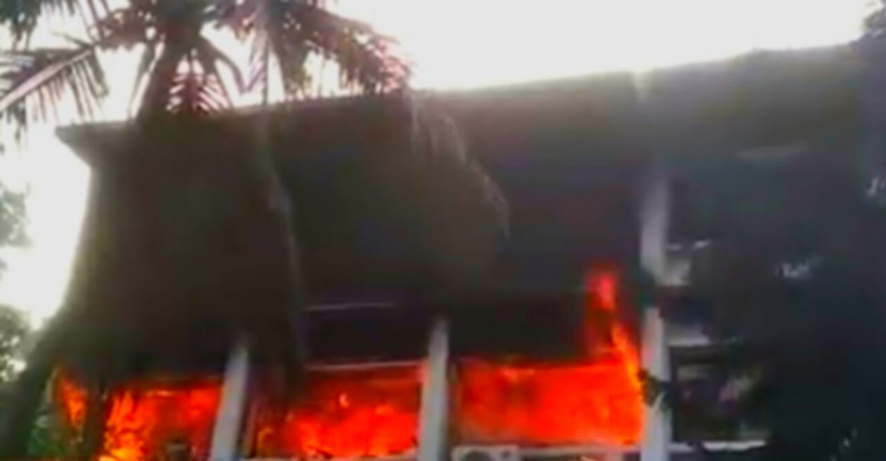 উপজেলা নির্বাহী কর্মকর্তার কার্যালয়ে ভয়াবহ আগুন