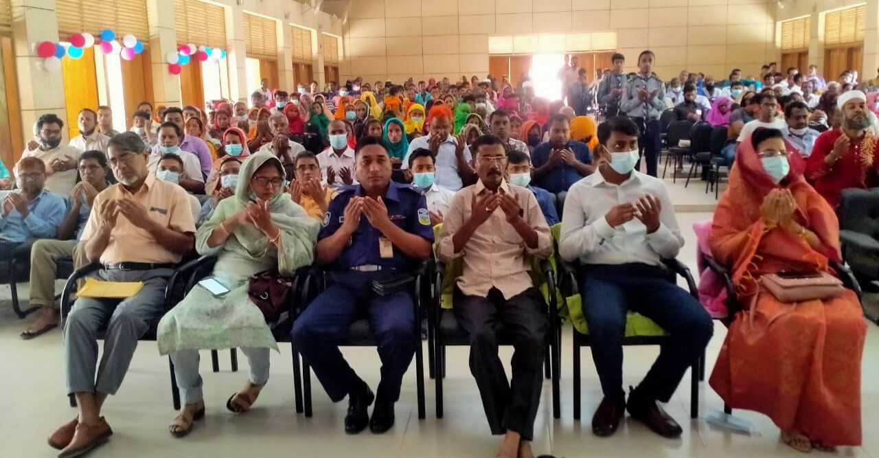 ঈদের আগেই ঈদ আনন্দ মেলান্দহের ২৫টি পরিবারে