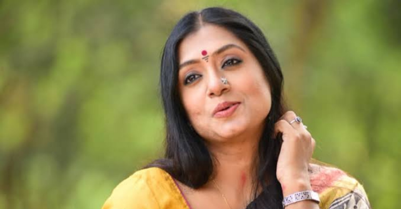 নতুন গান নিয়ে হাজির হয়েছেন শুভমিতা বন্দ্যোপাধ্যায়