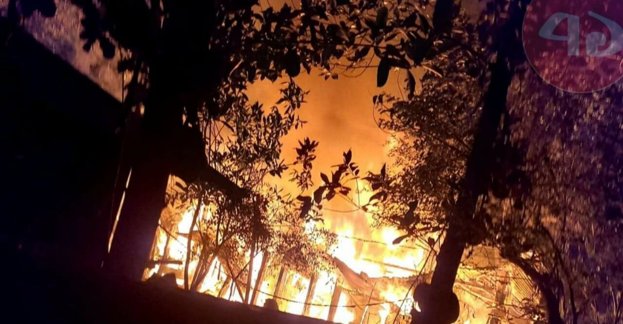 চন্দনাইশে অগ্নিকাণ্ডে ৬ বসতঘর পুড়ে ছাই