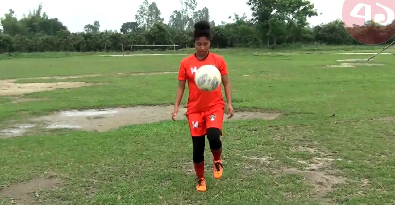 ভ্যান চালকের মেয়ে ফুটবল প্রশিক্ষণে যাচ্ছে পর্তুগাল