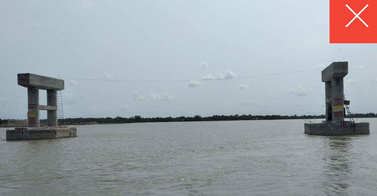 নড়াইলের নবগঙ্গা নদীতে নির্মাণাধীন সেতু ১ বছরের কাজে ৪ বছরে সম্পন্ন হয়েছে ৬২ ভাগ॥ অতিরিক্ত ব্যয় ২৮ কোটি টাকা