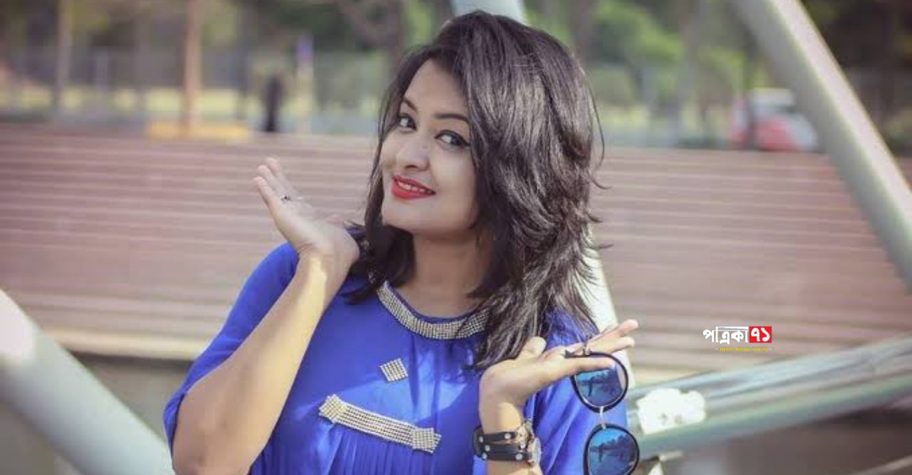 ৫০১ টাকা কাবিনে জুম মিটিংয়ের মাধ্যমে বিয়ে করলেন মৌসুমী