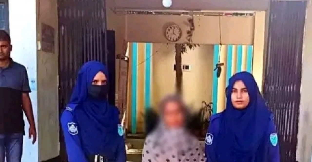 কুখ্যাত ইয়াবা ব্যাবসায়ীর স্ত্রী ইয়াবাসহ গ্রেফতার