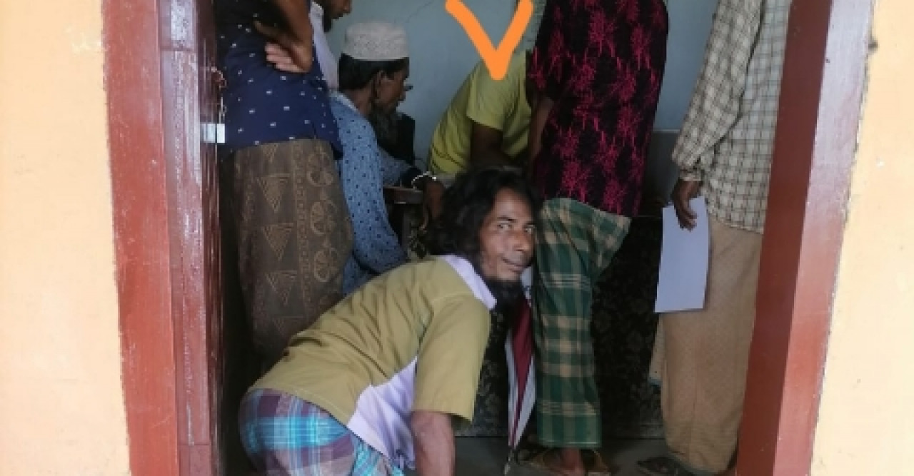 শান্তিগঞ্জে চেয়রাম্যানের লোকের দখলে ইউনিয়ন পরিষদ