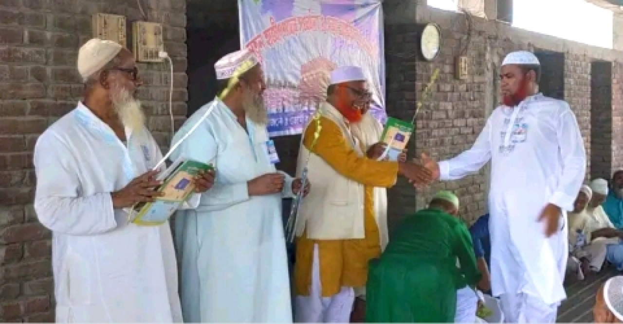 ডোমারে নতুন হাজীদের সংবর্ধনা ও দোয়া মাহফিল