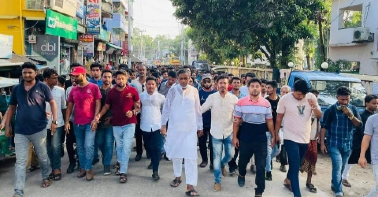 কোম্পানীগঞ্জে আ'লীগের বিক্ষোভ মিছিল ও সমাবেশ