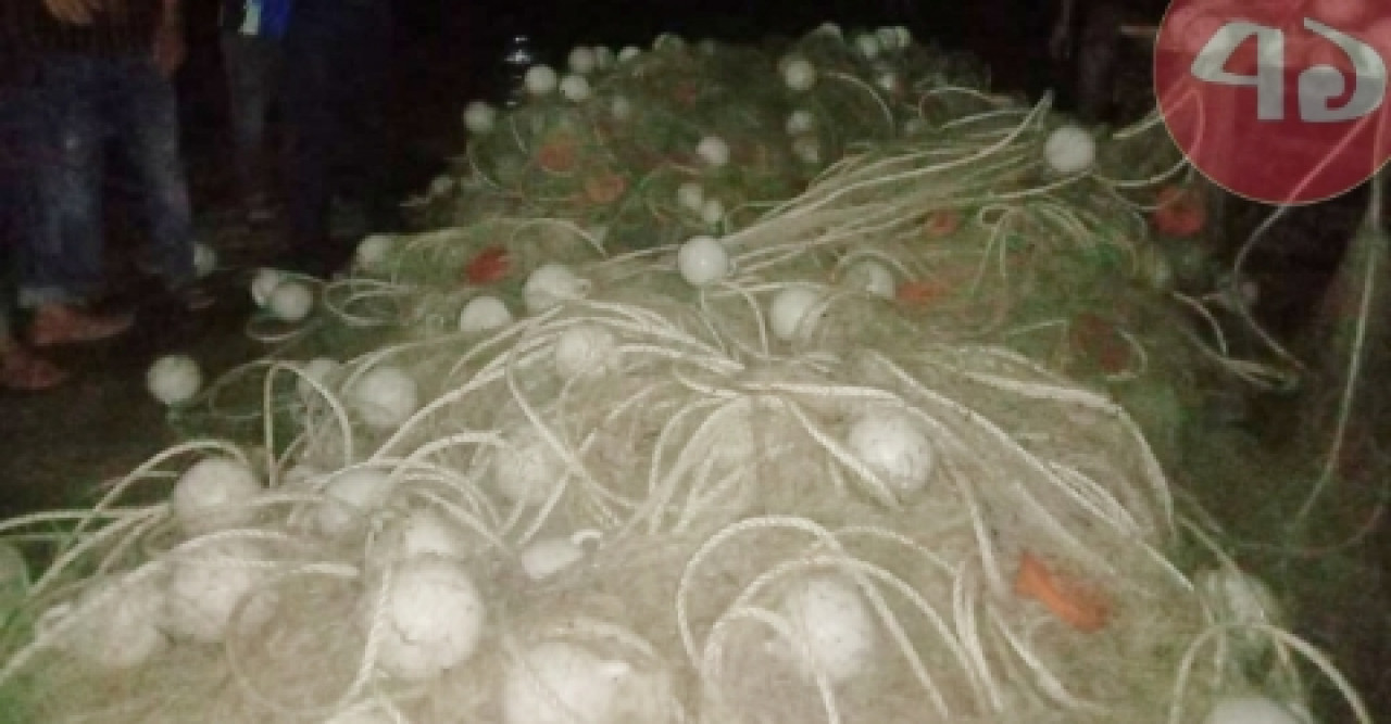 ভোলায় ২০ হাজার মিটার পিটানো জাল জব্দ