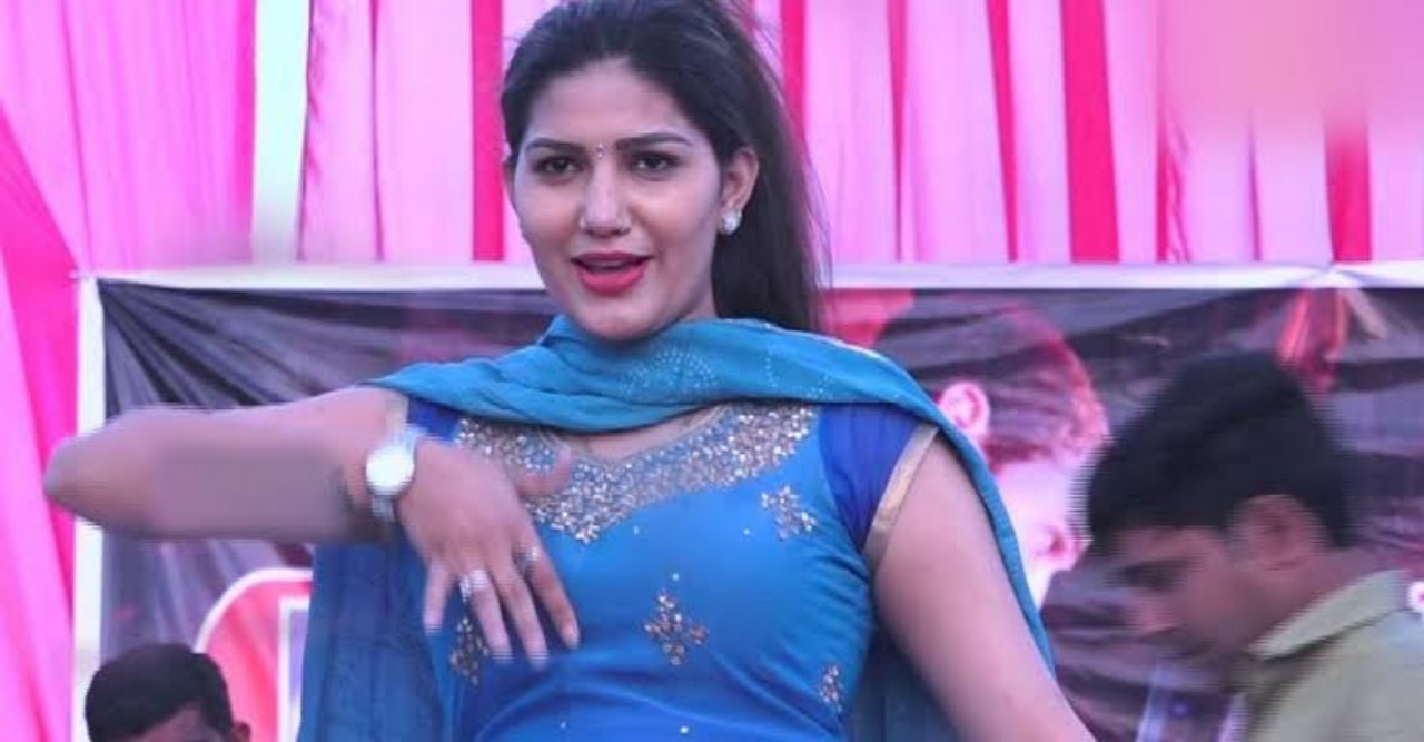 নৃত্যশিল্পী স্বপ্না চৌধুরীর বিরুদ্ধে গ্রেফতারি পরোয়ানা জারি