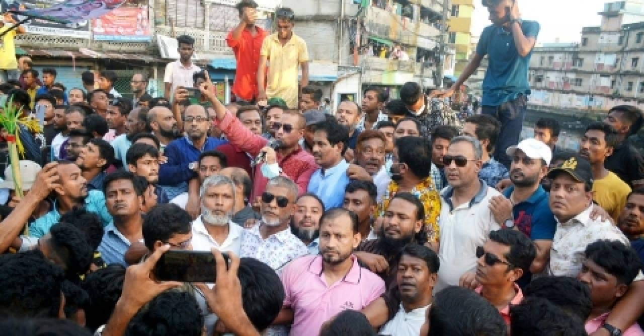অবৈধ সরকার বিএনপির গনজোয়ার ঠেকাতে পারবে না : শাহাদাত