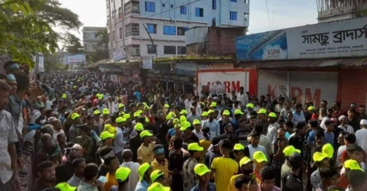 বিএনপির বিশাল বিক্ষোভ সমাবেশ