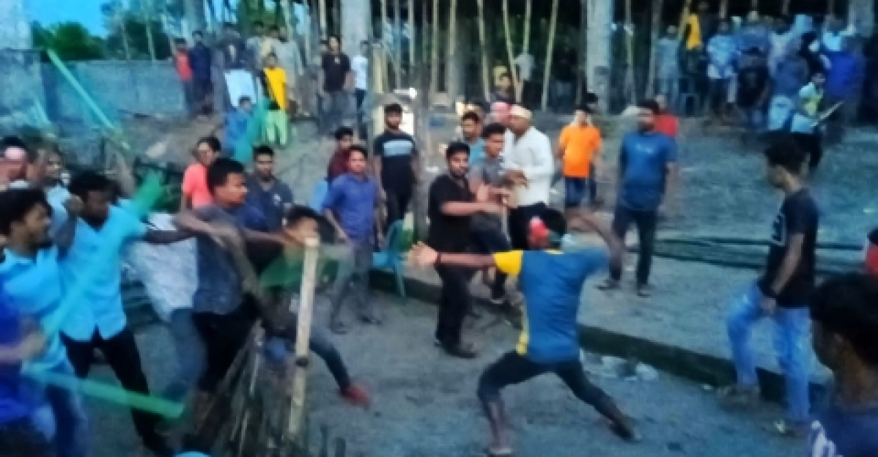 বিএনপির দুই গ্রুপের সংঘর্ষে পণ্ড বিক্ষোভ সমাবেশ