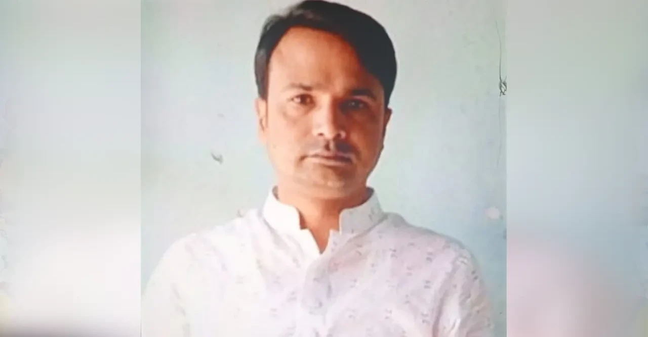 চাঁদা না পেয়ে সিএনজিচালককে বেধড়ক পেটালেন সাবেক ছাত্রদল নেতা