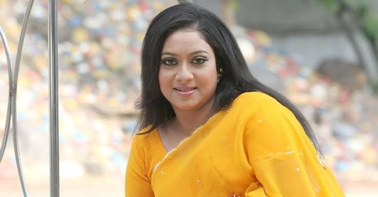 চিত্রনায়িকা শাবনূর ব্ল্যাকমেইলের শিকার