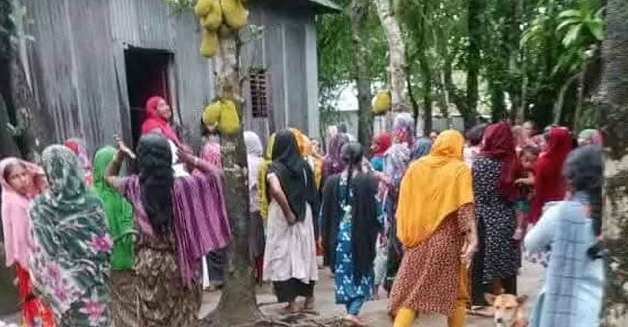 কিশোরগঞ্জে বজ্রপাতে ২ স্কুলছাত্রীর মৃত্যু